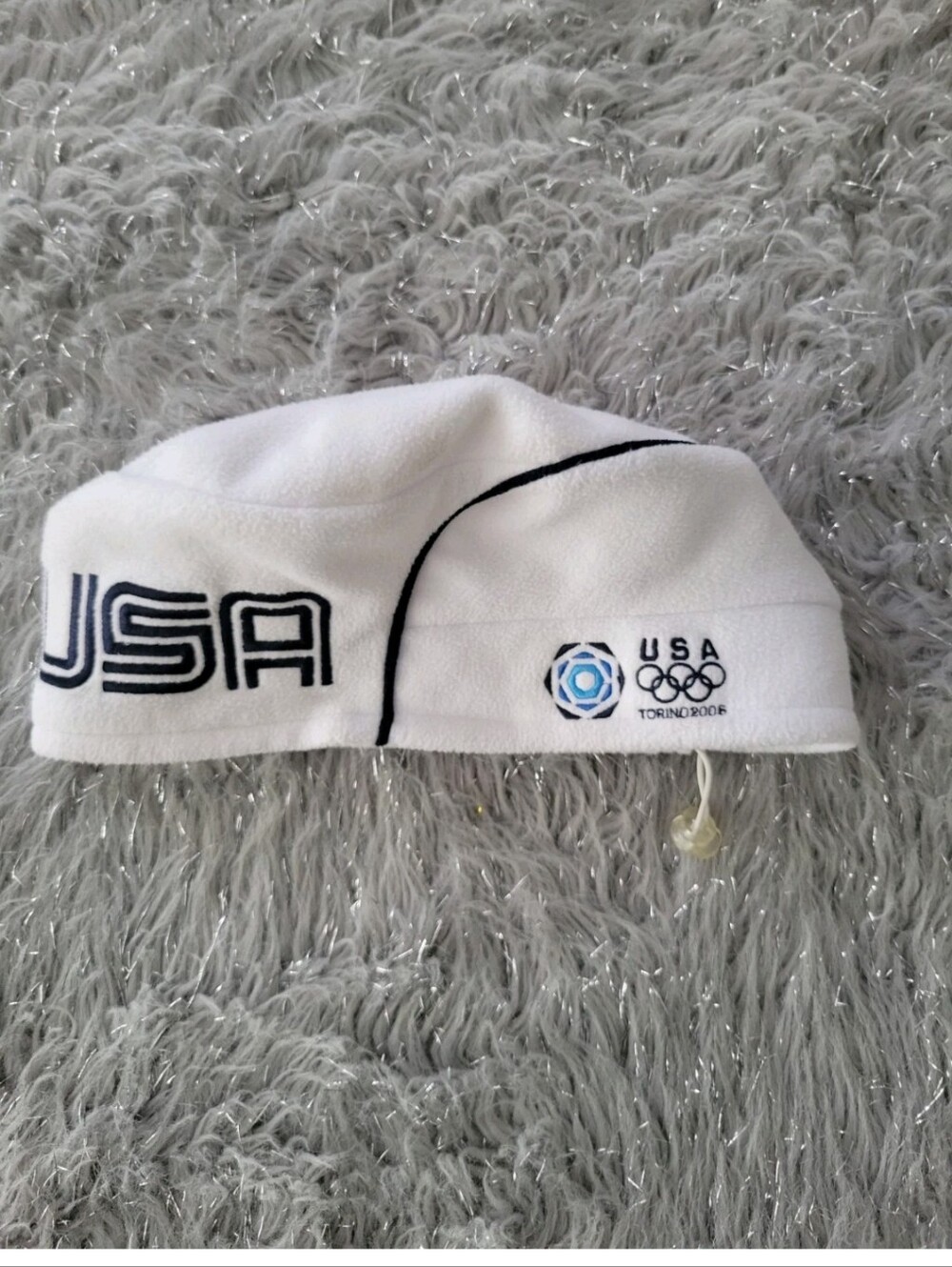 Roots Hat 06 Torino Winter Olympics USA Embroidered Fleece Beret Beanie White